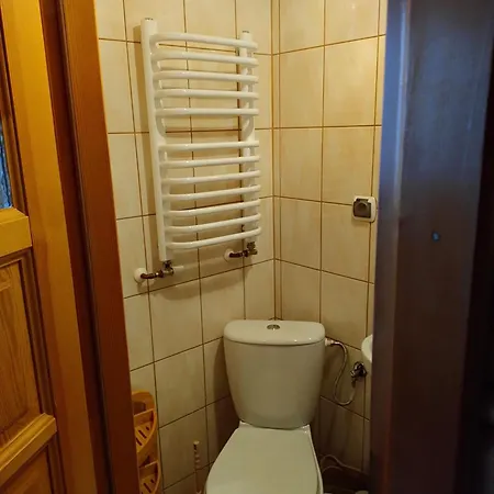 Halne Izby - Goscinne * Zab