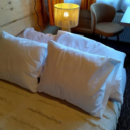 Halne Izby - Goscinne