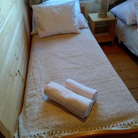 Halne Izby - Goscinne *