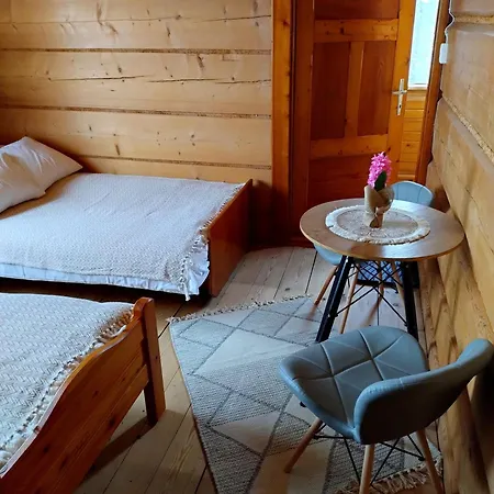 Halne Izby - Goscinne Homestay *