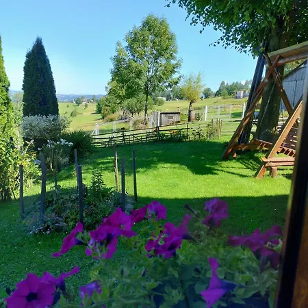 Halne Izby - Goscinne Pansiyon *