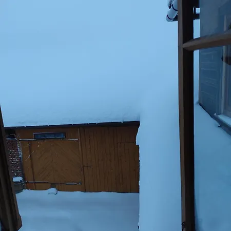 Halne Izby - Goscinne * Zab