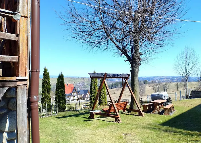 Halne Izby - Goscinne Zab